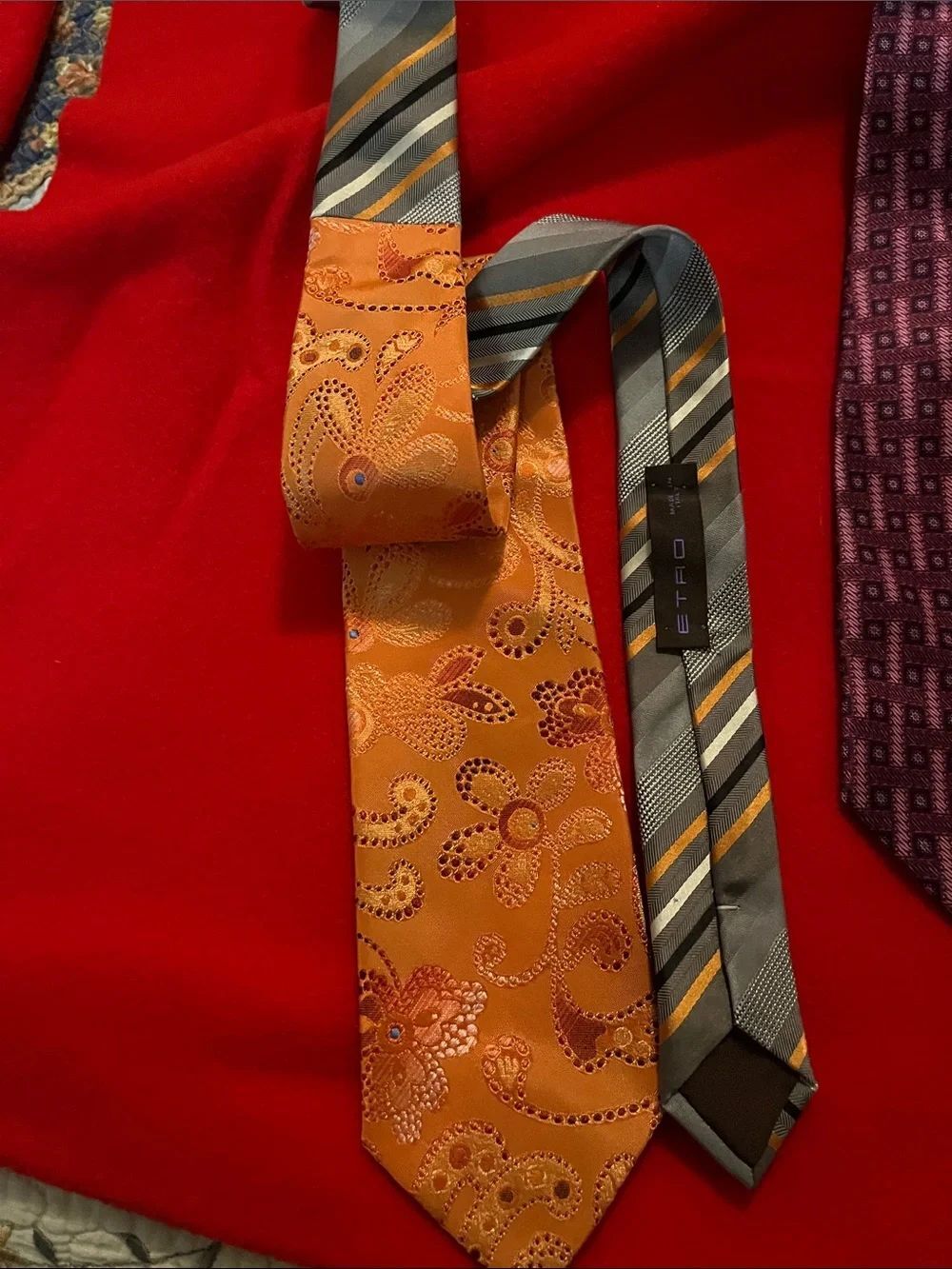 ETRO men’s neck ties - Picture 2 of 8